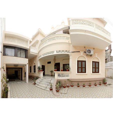Shree Ganesha Palace Near Kashi Vishwanath Temple Bénarès Extérieur photo