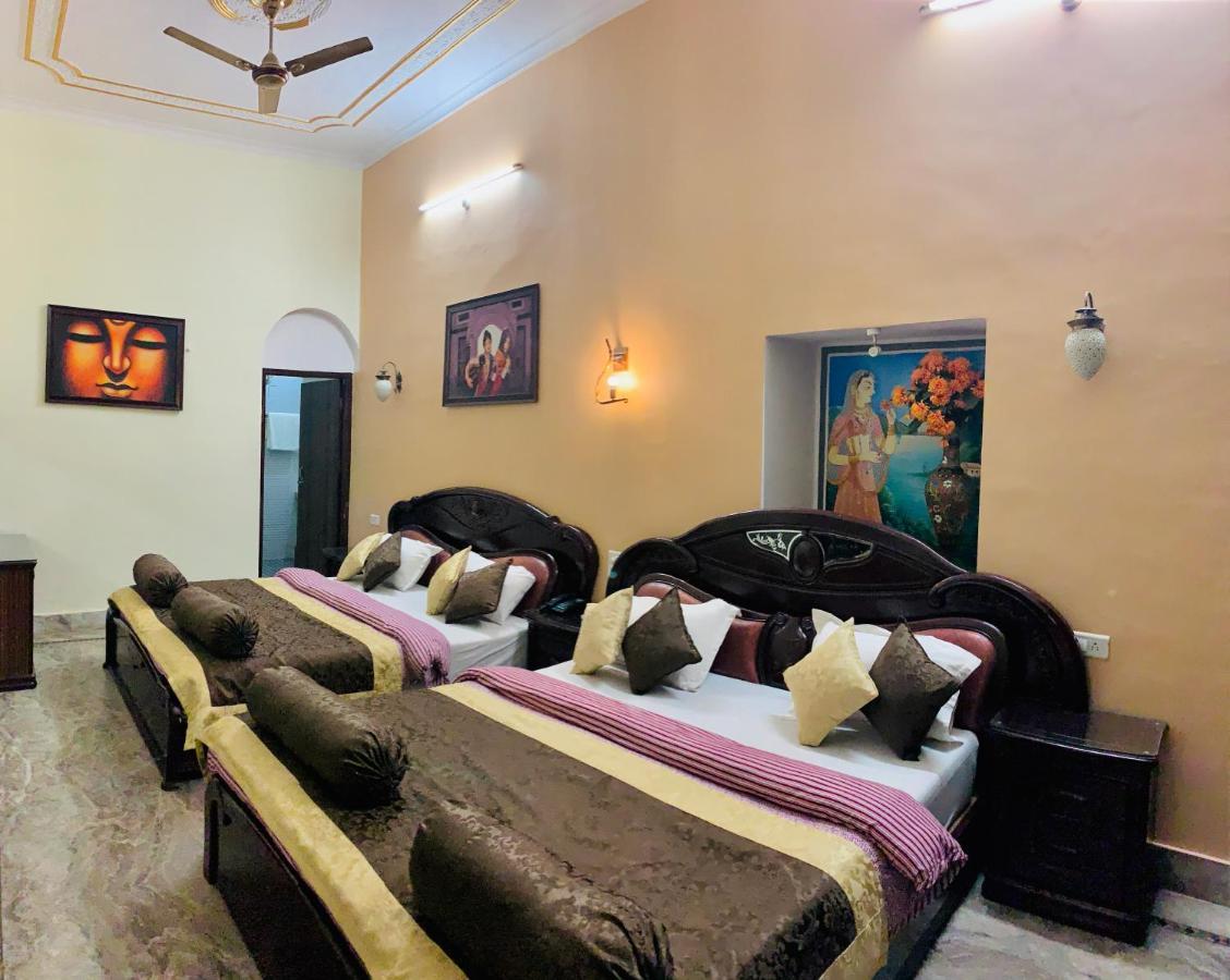 Shree Ganesha Palace Near Kashi Vishwanath Temple Bénarès Extérieur photo